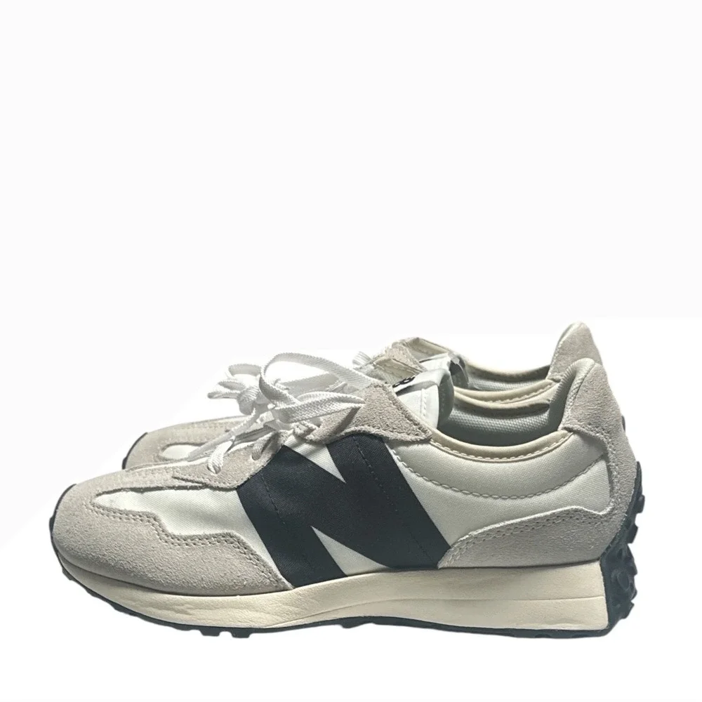 New Balance new never